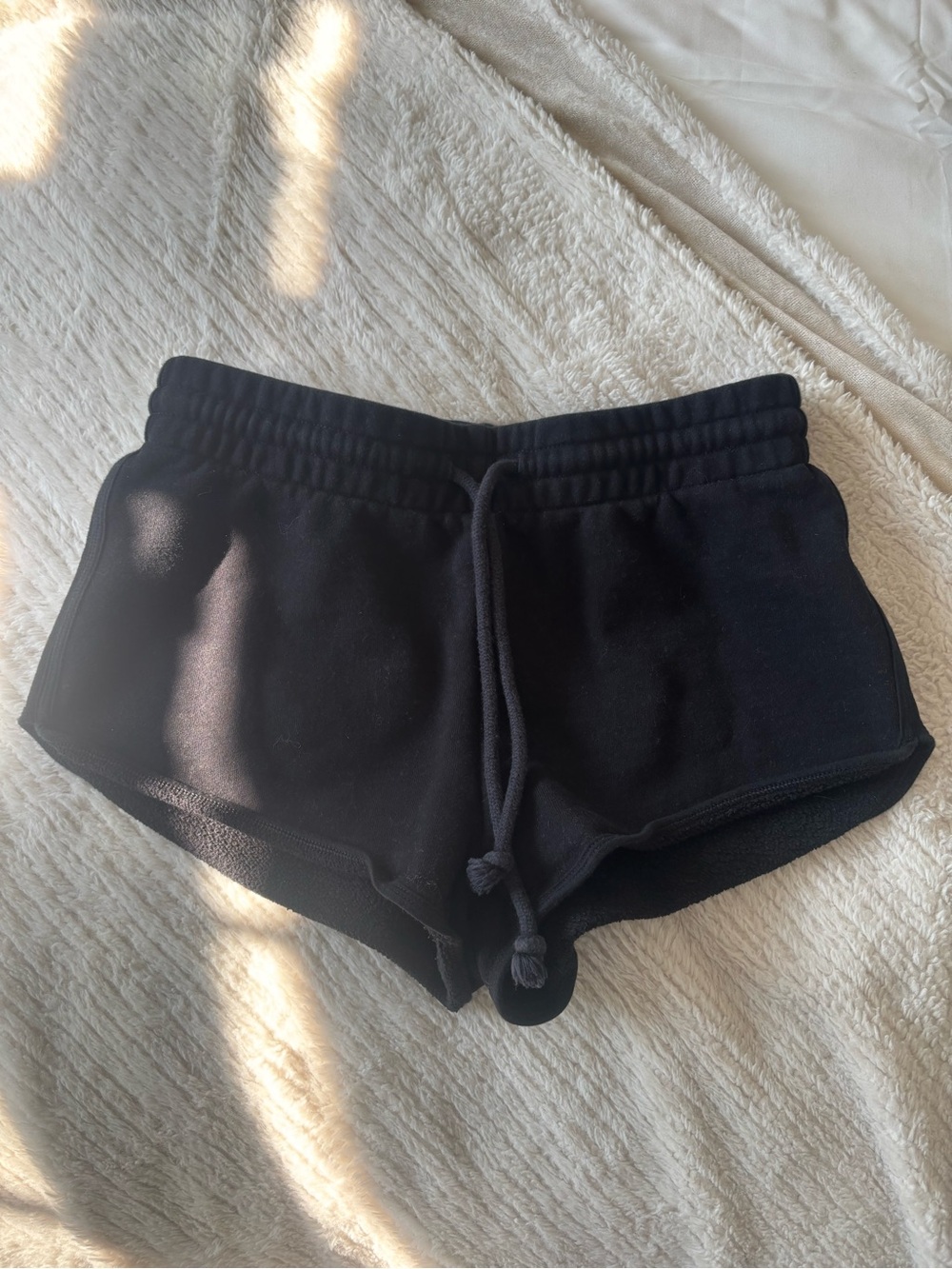 TNA cozy fleece bf shorts